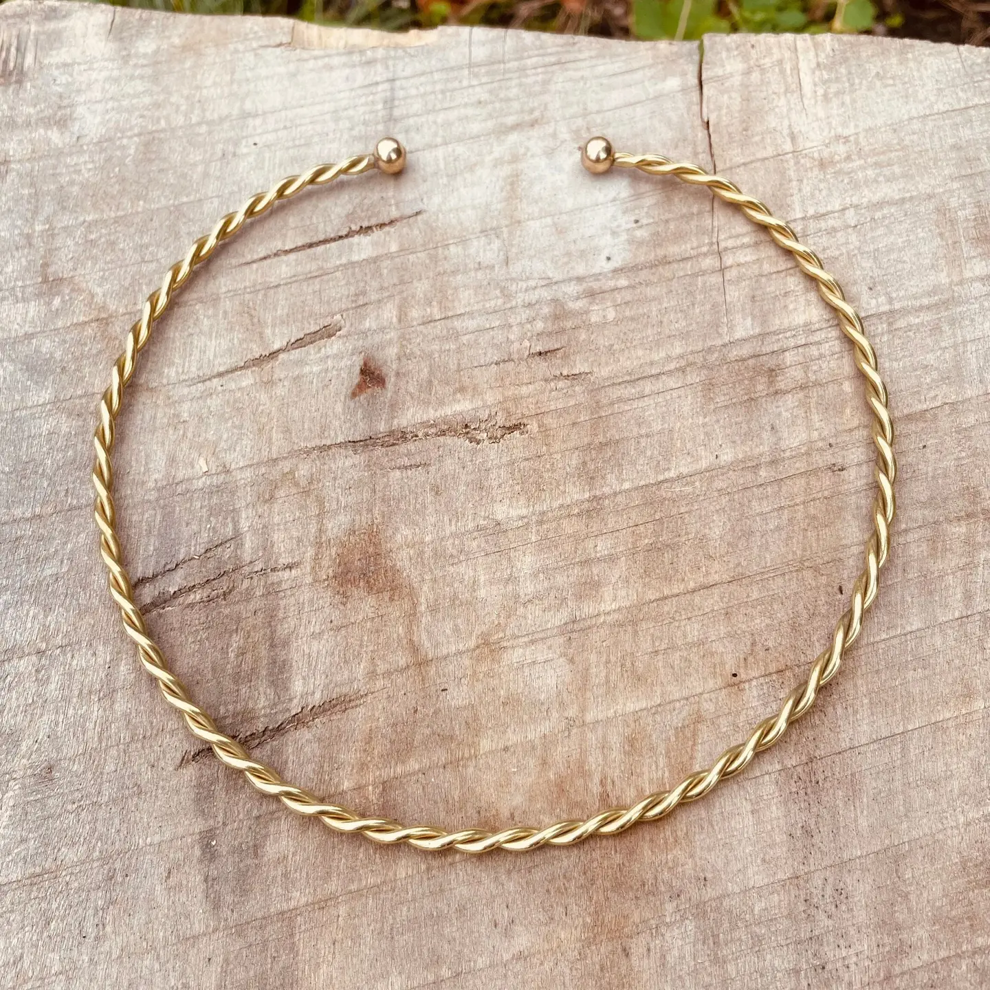 Twisted Choker Brass Necklace - Image 6