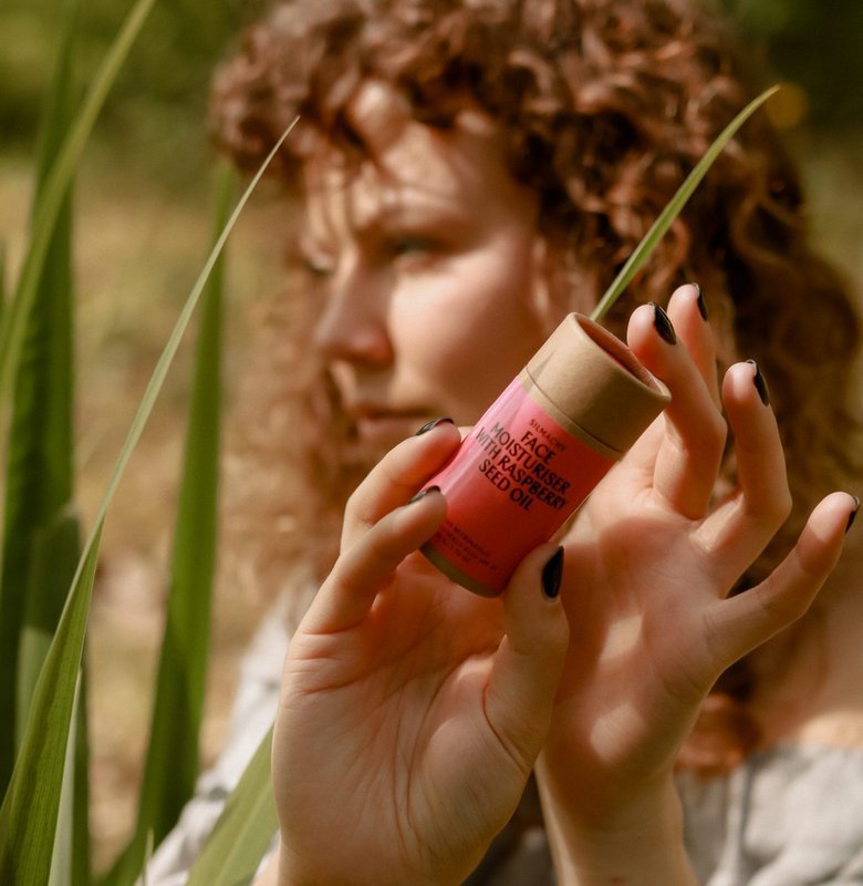 SPF 30 Face Moisturiser | With Antioxidant-Rich Raspberry Seed Oil - Image 5